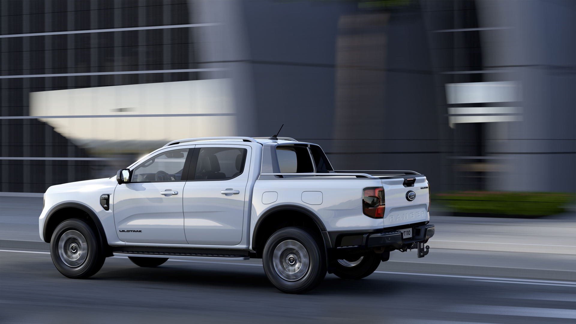 SMALL_RANGER_PHEV_EXTERIOR_3
